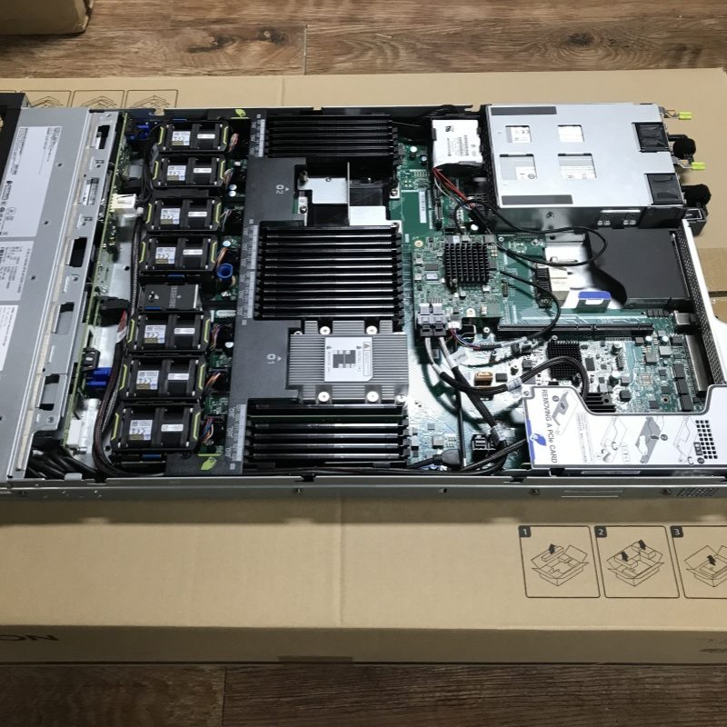 xFusion FusionServer 1288H V5 — открытый корпус, реальное фото
